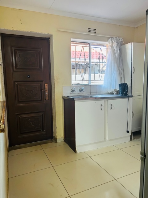 3 Bedroom Property for Sale in Tokoza Ext 2 Gauteng