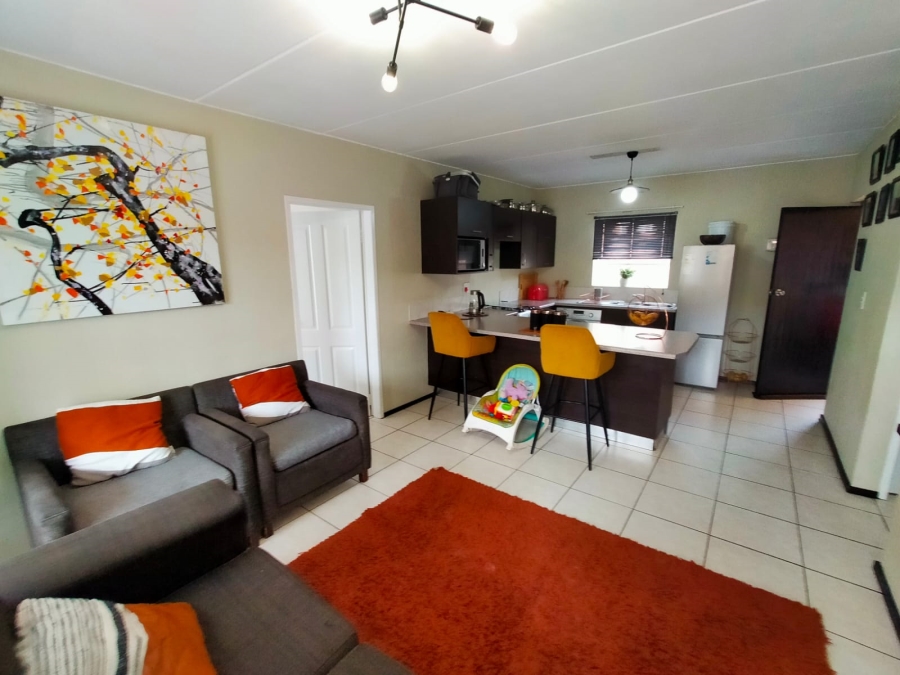 2 Bedroom Property for Sale in Honeypark Gauteng