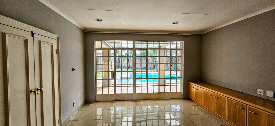 3 Bedroom Property for Sale in Three Rivers Proper Gauteng