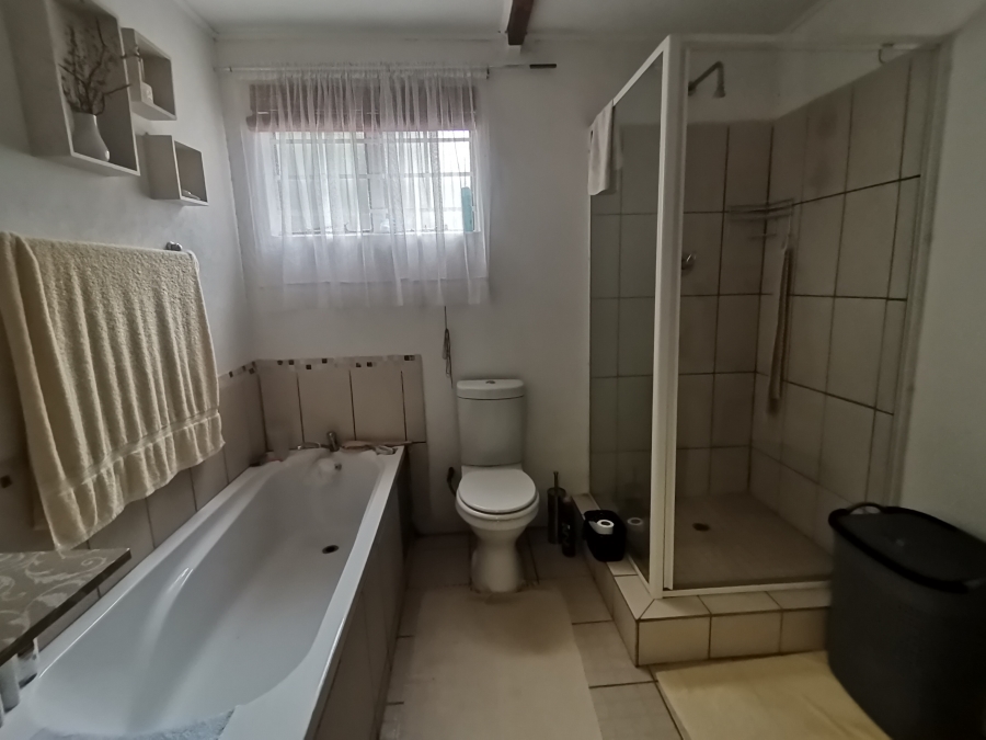 4 Bedroom Property for Sale in Andeon Gauteng