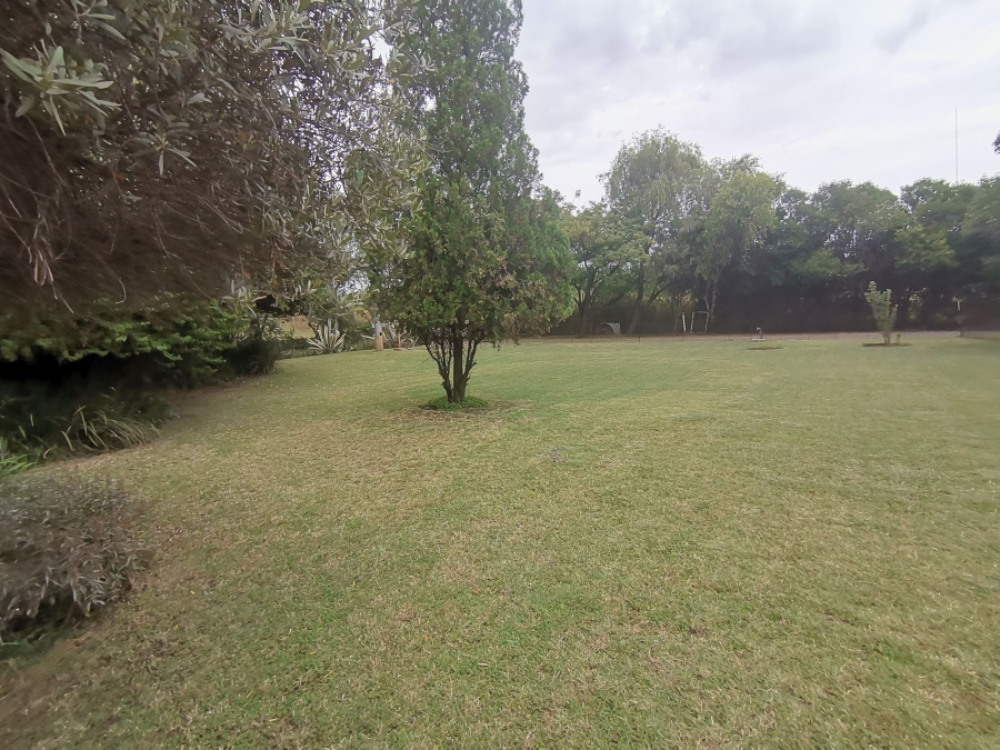 4 Bedroom Property for Sale in Andeon Gauteng