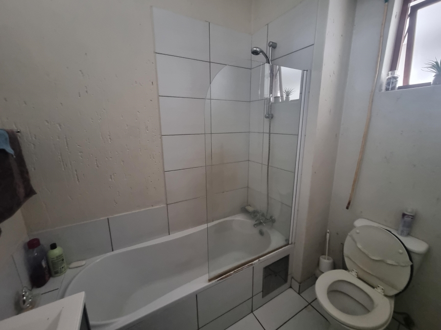 2 Bedroom Property for Sale in Paulshof Gauteng