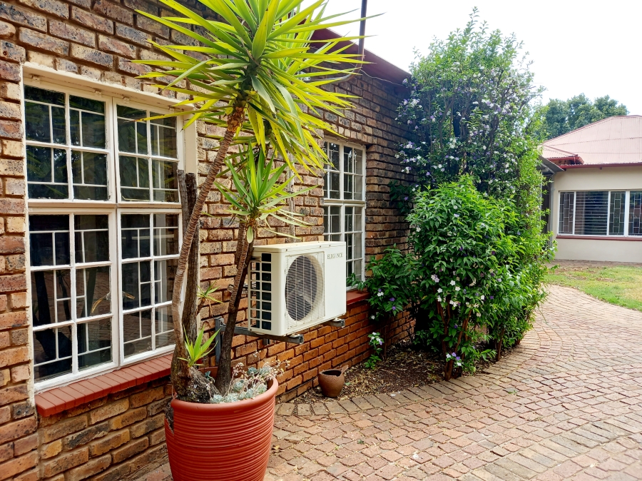 3 Bedroom Property for Sale in Capital Park Gauteng