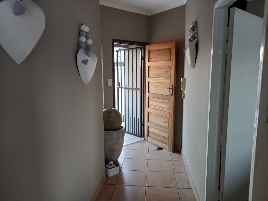 3 Bedroom Property for Sale in Eloffsdal Gauteng