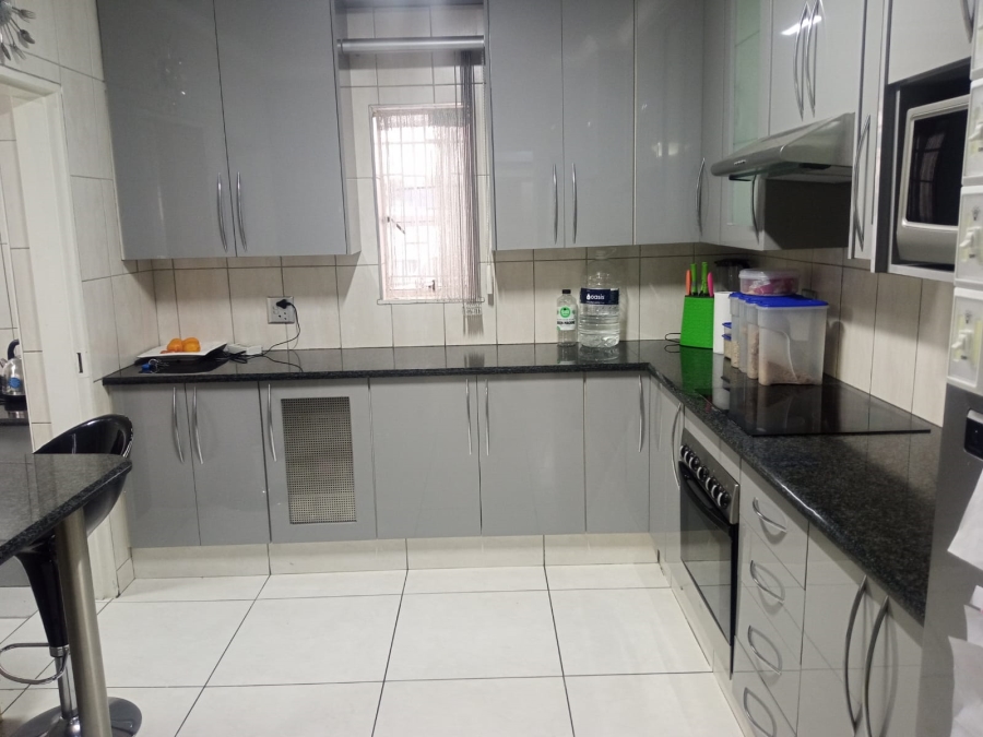 3 Bedroom Property for Sale in Van Dyk Park Gauteng