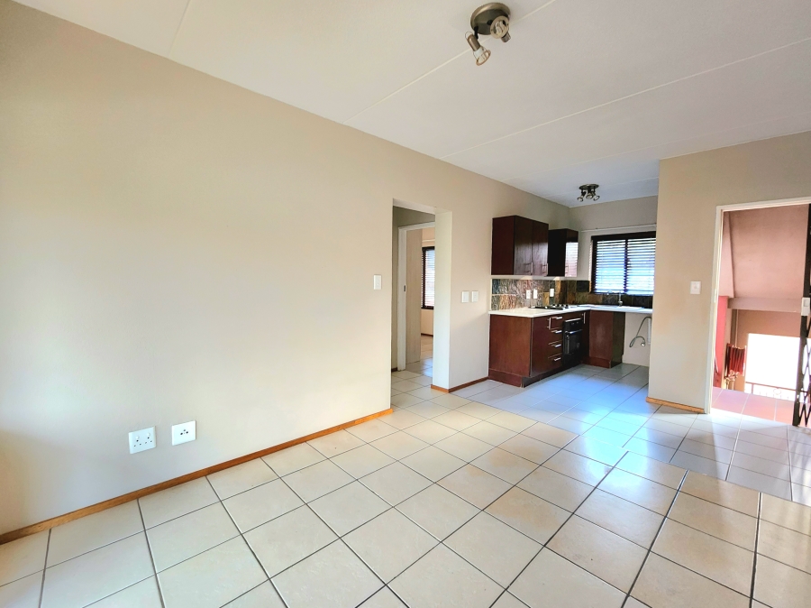 To Let 2 Bedroom Property for Rent in Honeydew Gauteng