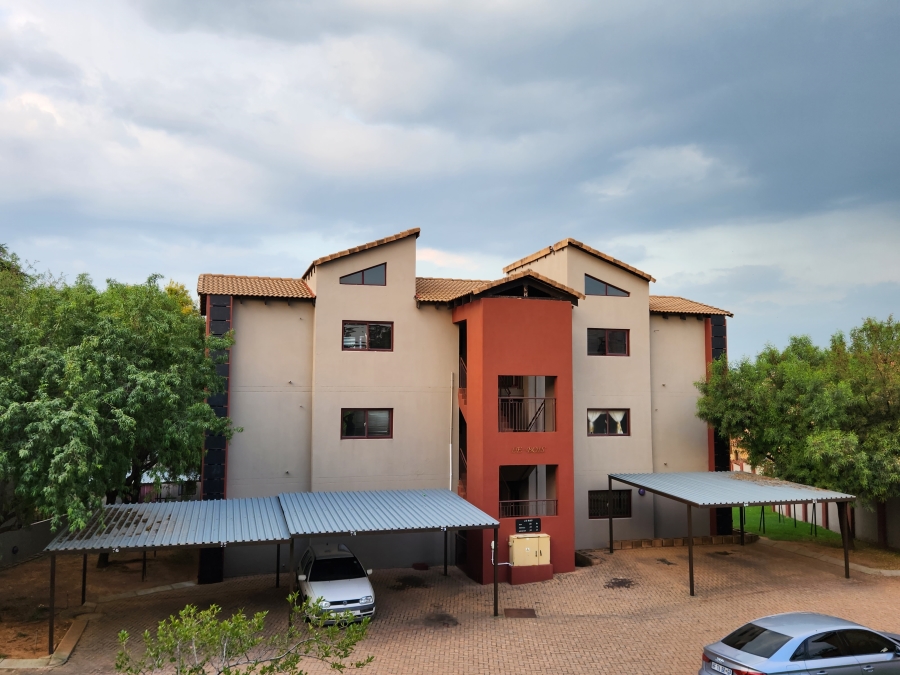 To Let 2 Bedroom Property for Rent in Honeydew Gauteng