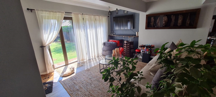 4 Bedroom Property for Sale in Raslouw Gauteng