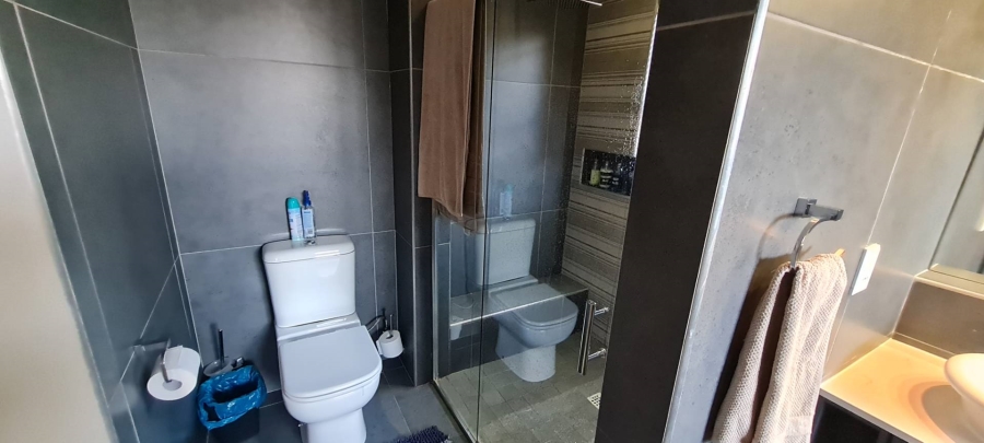 4 Bedroom Property for Sale in Raslouw Gauteng