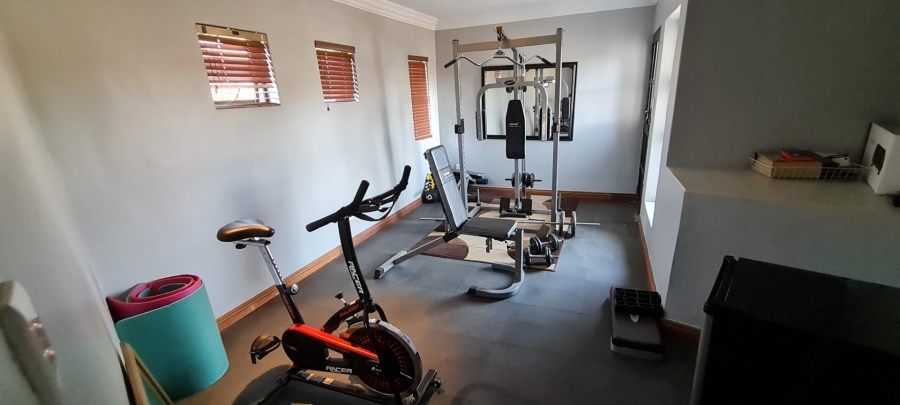 4 Bedroom Property for Sale in Raslouw Gauteng