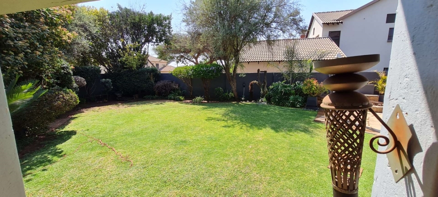 4 Bedroom Property for Sale in Raslouw Gauteng