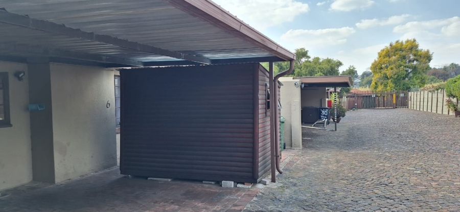 3 Bedroom Property for Sale in Illiondale Gauteng