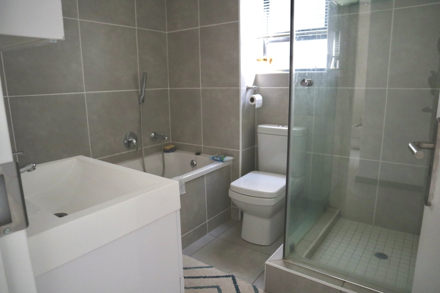 2 Bedroom Property for Sale in Craigavon Gauteng