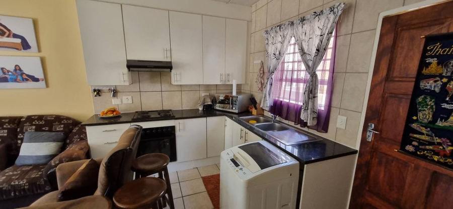 3 Bedroom Property for Sale in Heuwelsig Estate Gauteng