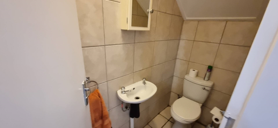 3 Bedroom Property for Sale in Heuwelsig Estate Gauteng