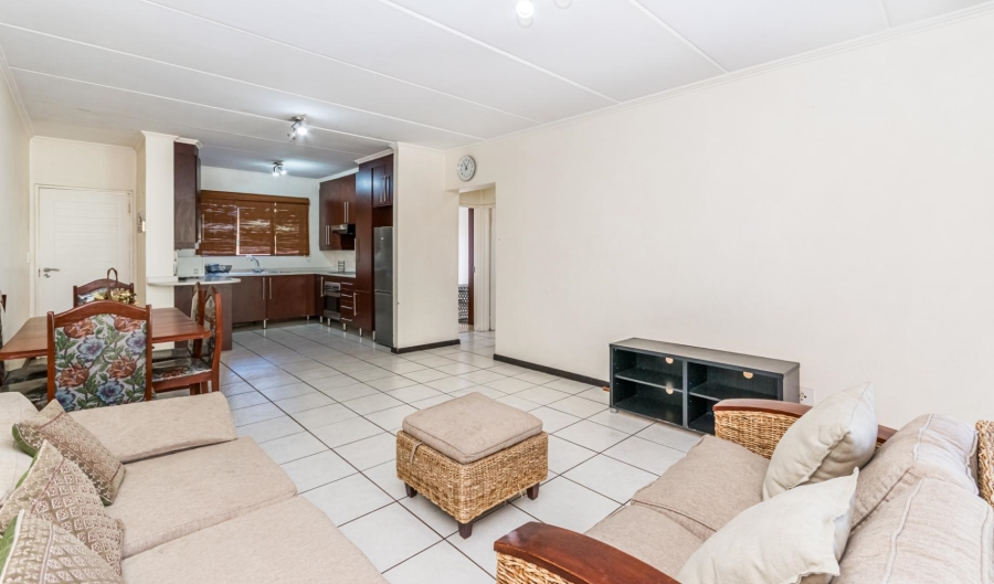 2 Bedroom Property for Sale in Sunninghill Gauteng