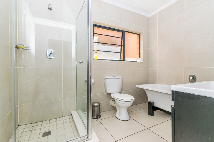 2 Bedroom Property for Sale in Kyalami Hills Gauteng