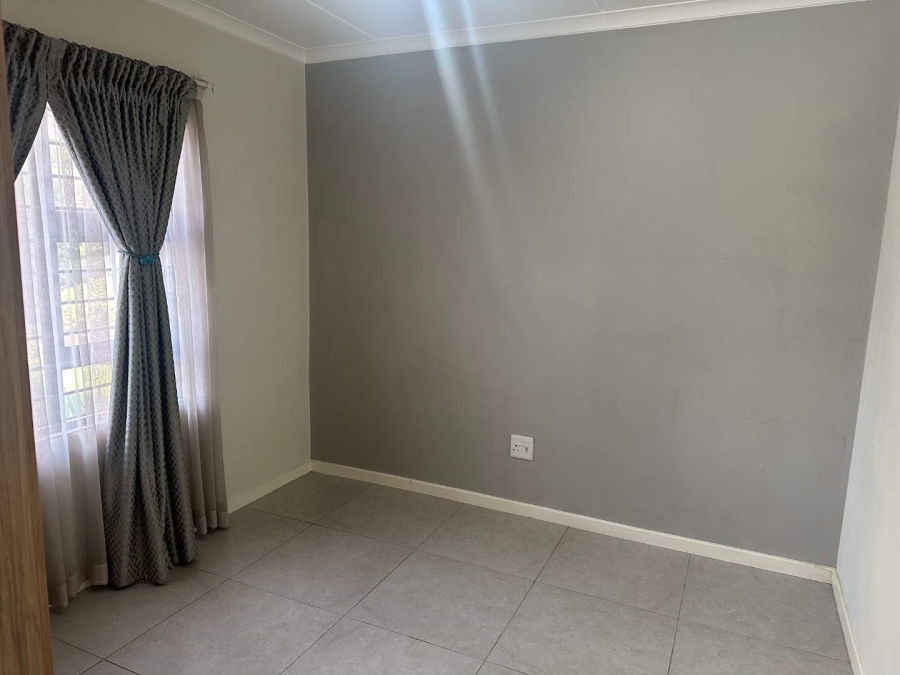 3 Bedroom Property for Sale in Westlake Eco Estate Gauteng