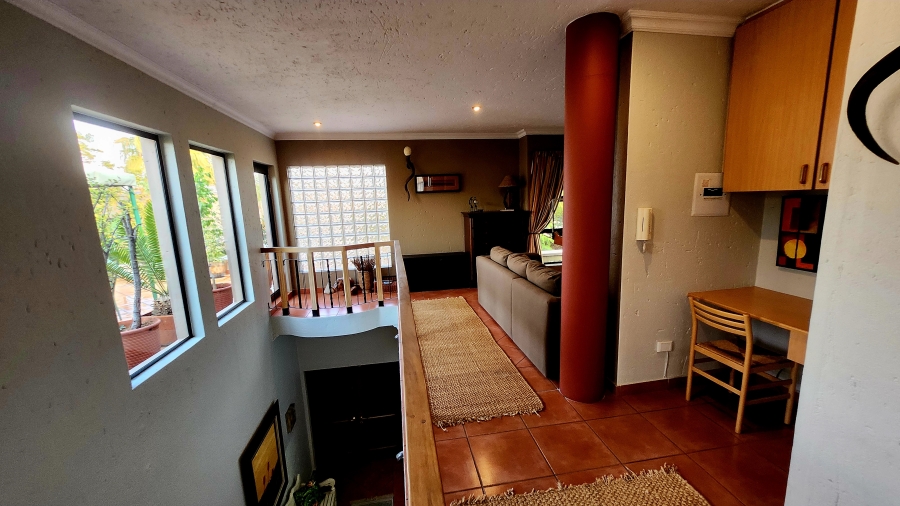 4 Bedroom Property for Sale in Eldoraigne Gauteng