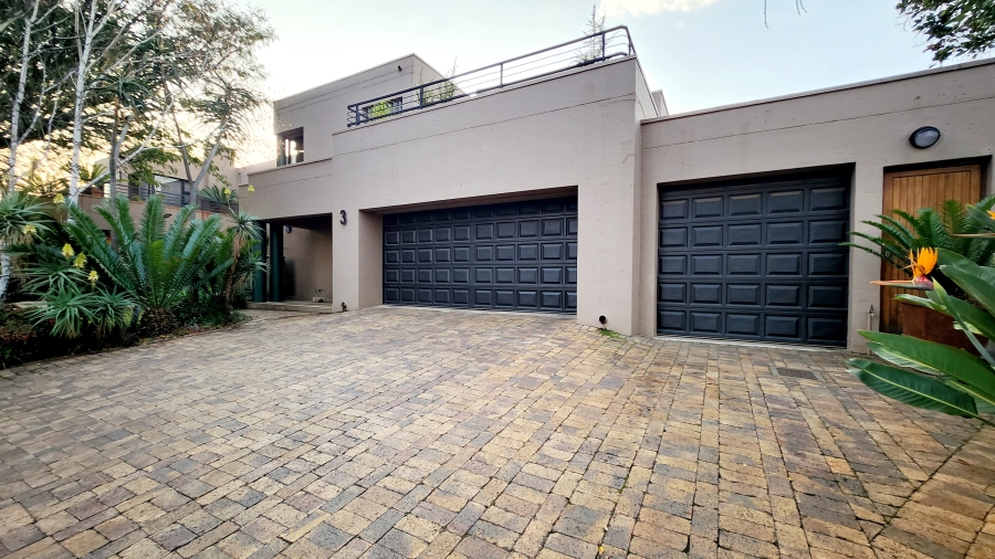 4 Bedroom Property for Sale in Eldoraigne Gauteng