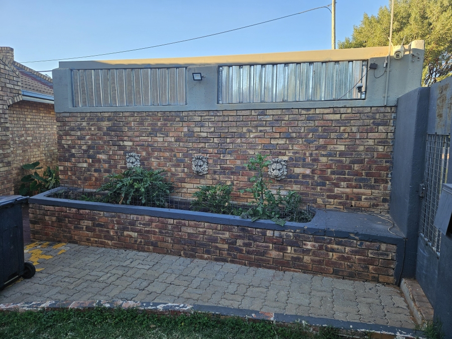 4 Bedroom Property for Sale in Doornpoort Gauteng