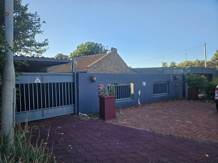 4 Bedroom Property for Sale in Doornpoort Gauteng