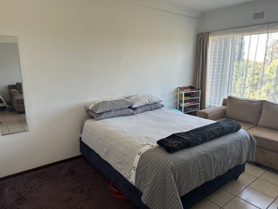 1 Bedroom Property for Sale in Edenvale Central Gauteng