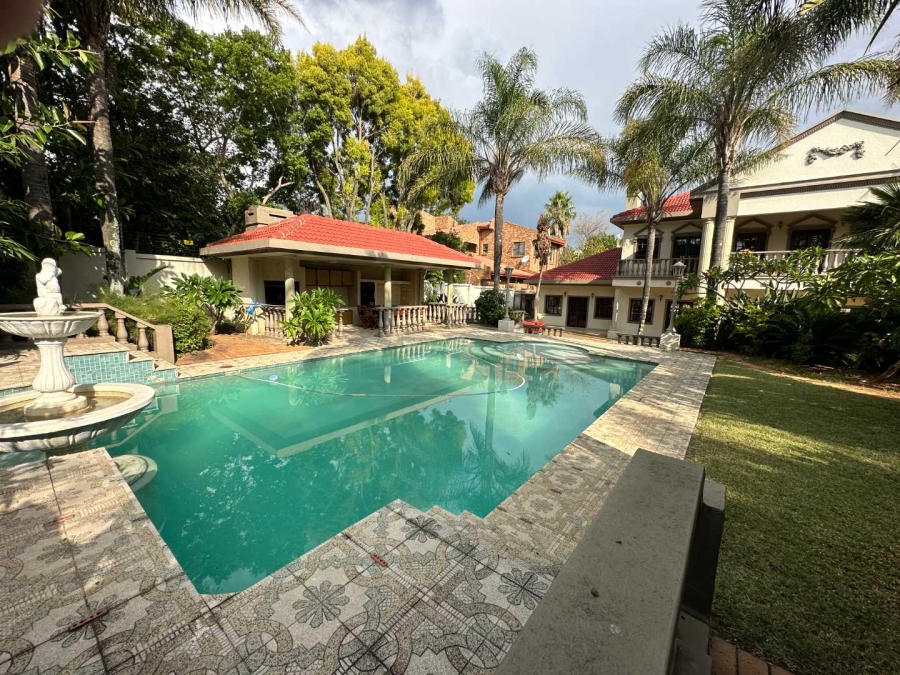 5 Bedroom Property for Sale in Dowerglen Ext 3 Gauteng