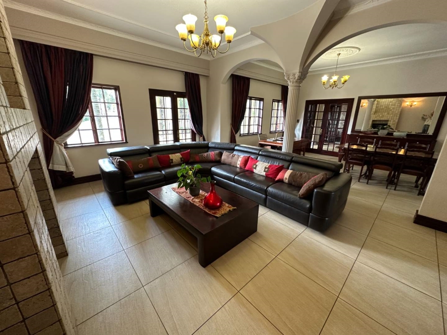 5 Bedroom Property for Sale in Dowerglen Ext 3 Gauteng