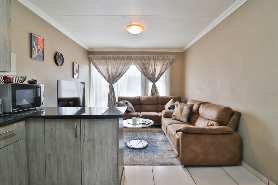 2 Bedroom Property for Sale in Albemarle Gauteng