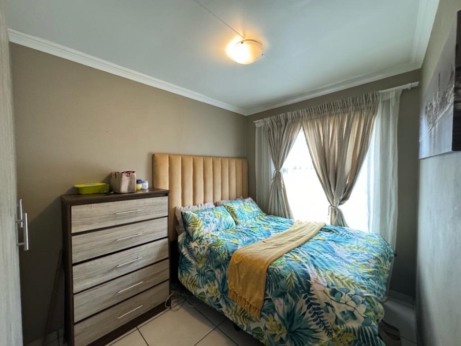 2 Bedroom Property for Sale in Albemarle Gauteng