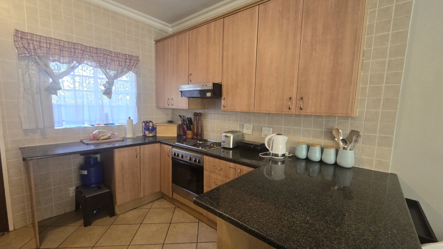 3 Bedroom Property for Sale in The Wilds Gauteng