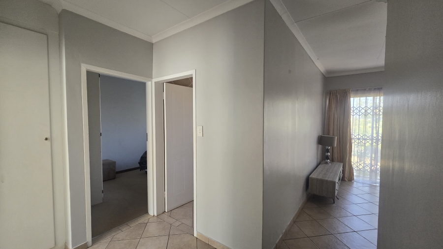 3 Bedroom Property for Sale in The Wilds Gauteng