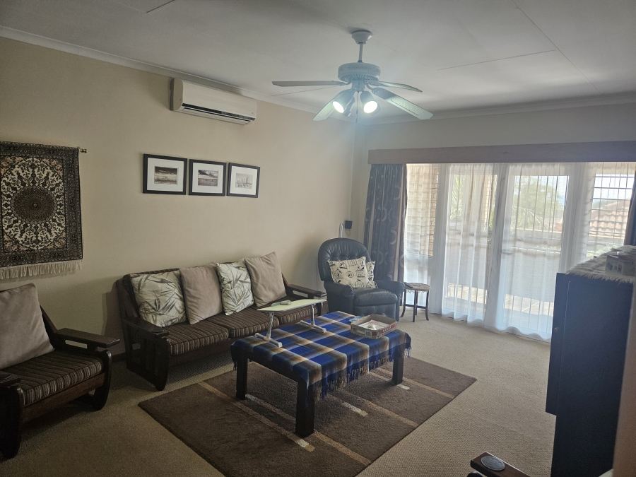 4 Bedroom Property for Sale in Magalieskruin Gauteng