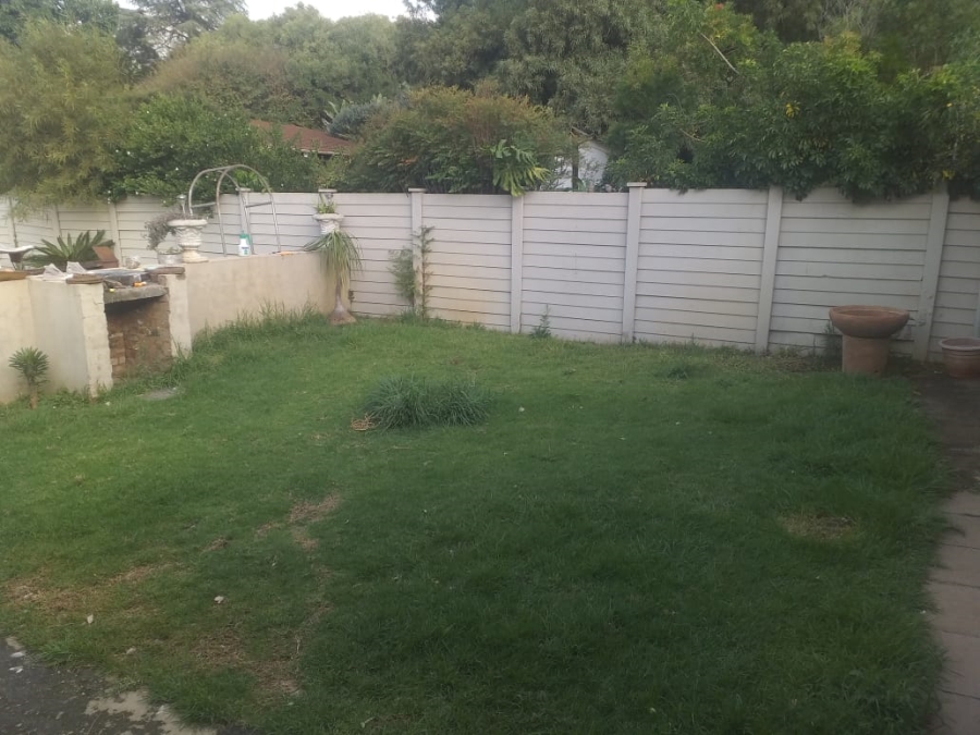 8 Bedroom Property for Sale in Villieria Gauteng