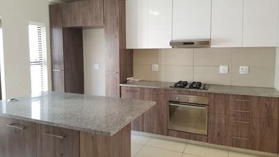 To Let 3 Bedroom Property for Rent in Bryanston Gauteng