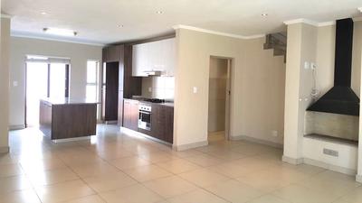 To Let 3 Bedroom Property for Rent in Bryanston Gauteng