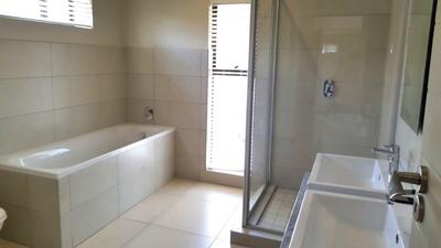 To Let 3 Bedroom Property for Rent in Bryanston Gauteng