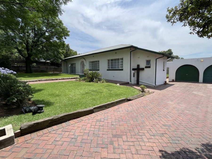 3 Bedroom Property for Sale in Eastleigh Ridge Gauteng