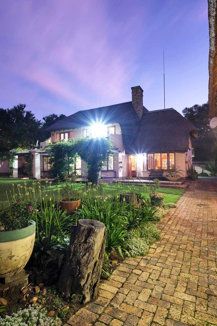 15 Bedroom Property for Sale in Glen Austin Gauteng