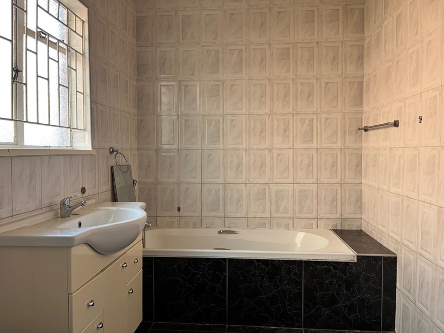 3 Bedroom Property for Sale in Dalview Gauteng