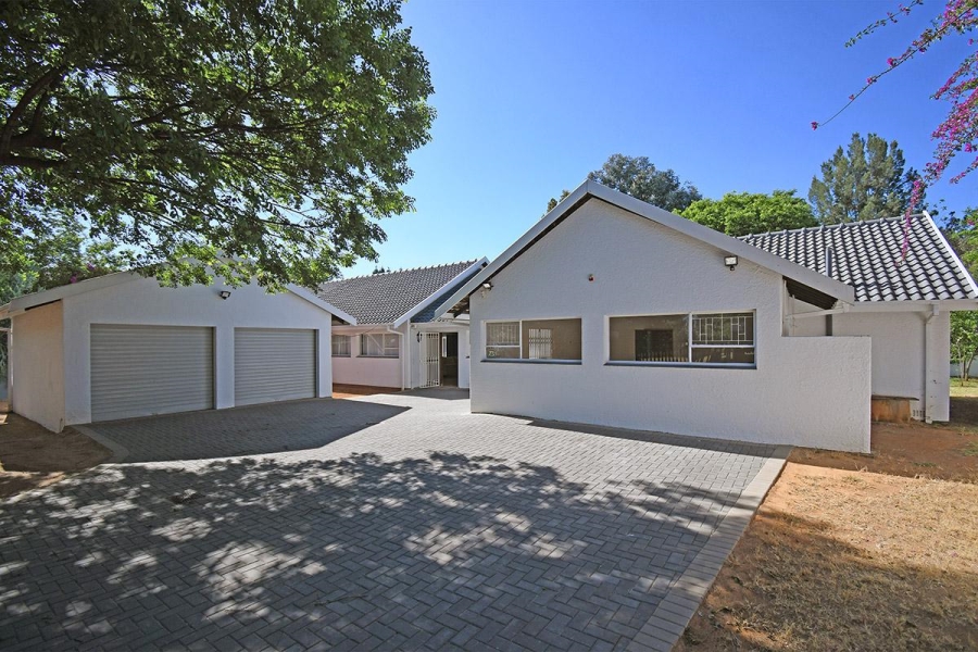 4 Bedroom Property for Sale in Beverley Gardens Gauteng