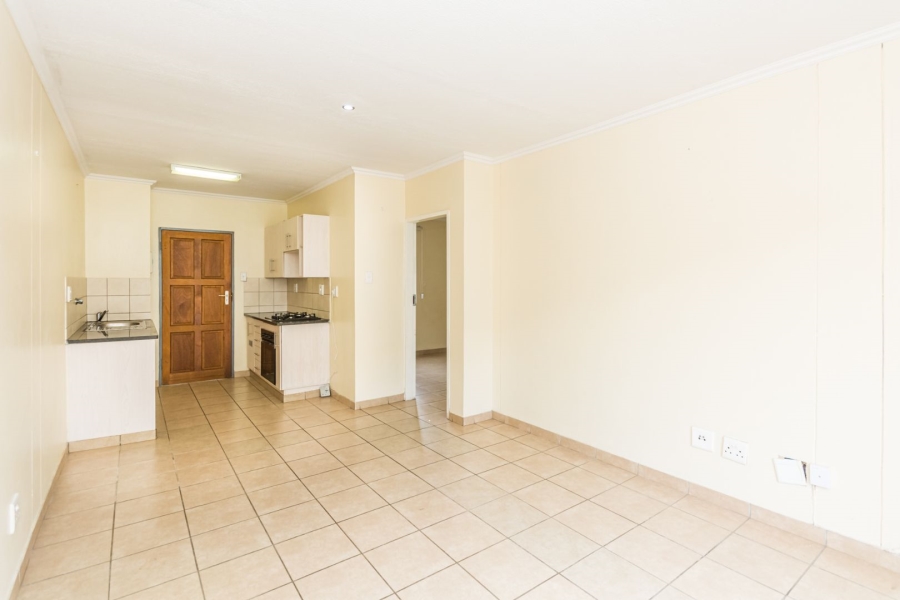 1 Bedroom Property for Sale in Noordwyk Gauteng