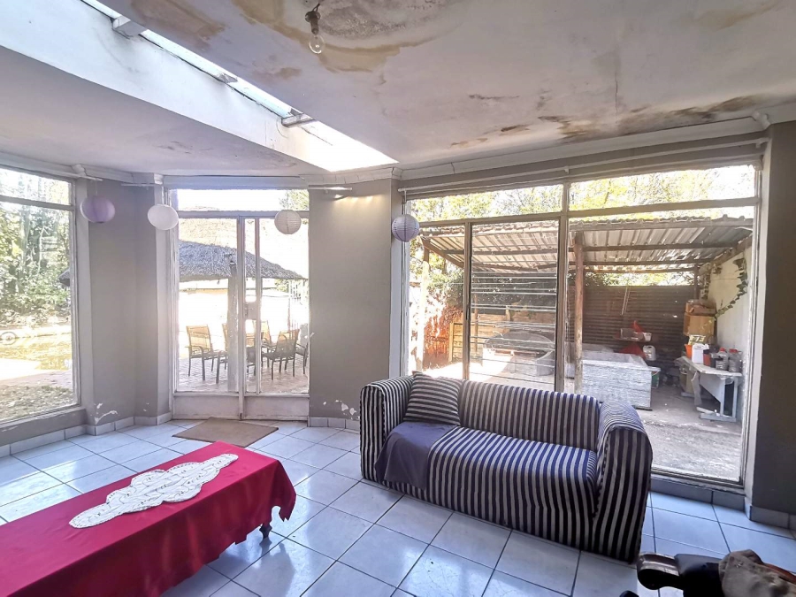 6 Bedroom Property for Sale in Kensington Gauteng