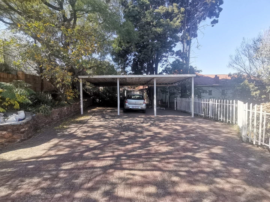 6 Bedroom Property for Sale in Kensington Gauteng