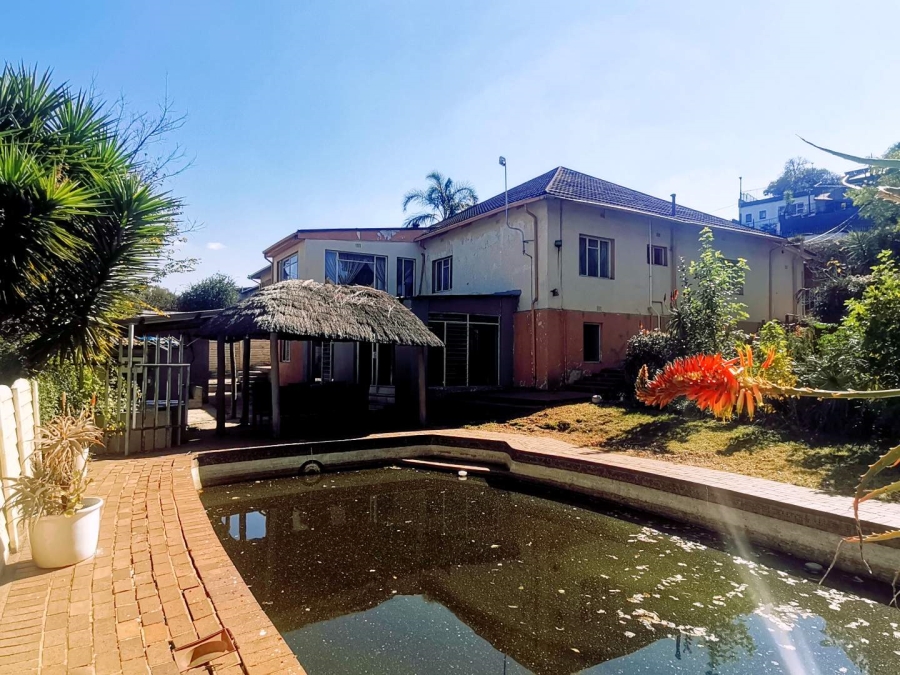 6 Bedroom Property for Sale in Kensington Gauteng