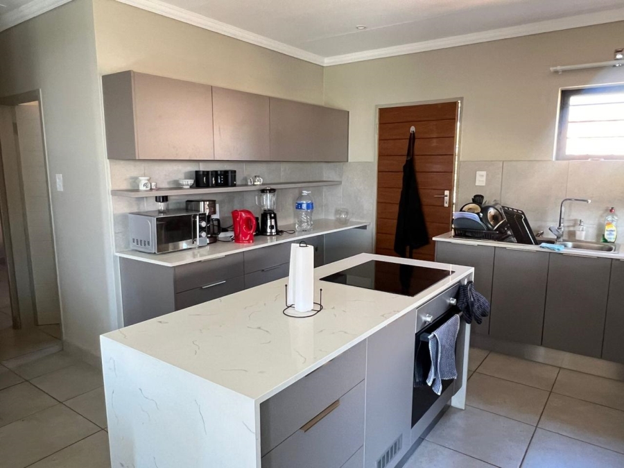 To Let 3 Bedroom Property for Rent in Nietgedacht Gauteng