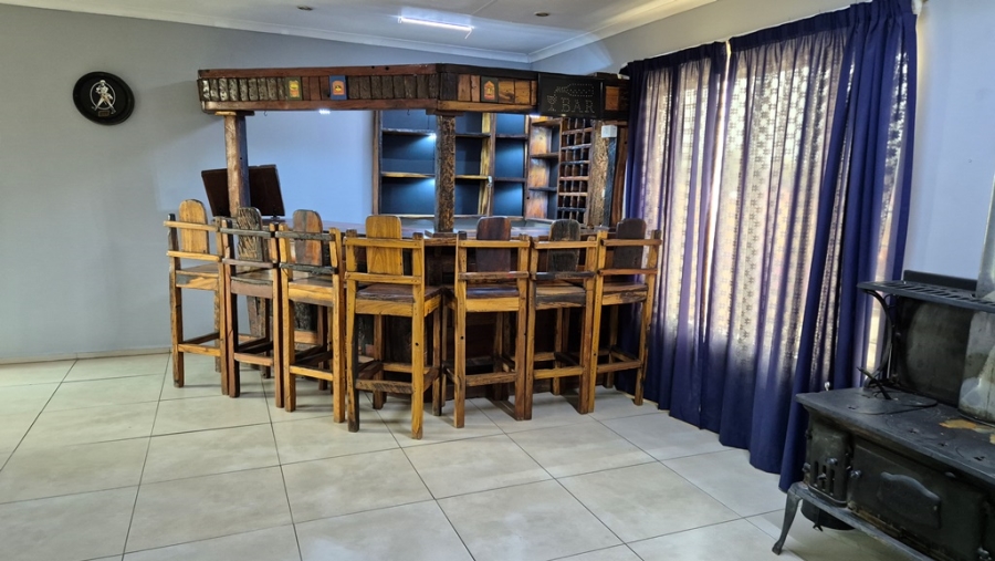 4 Bedroom Property for Sale in Eldoraigne Gauteng