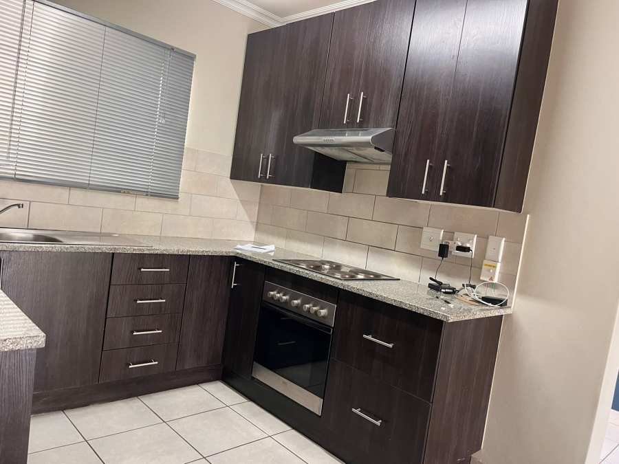 To Let 3 Bedroom Property for Rent in Noordwyk Gauteng