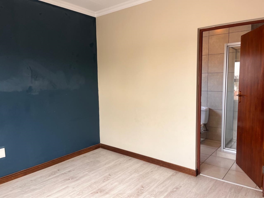 To Let 3 Bedroom Property for Rent in Noordwyk Gauteng